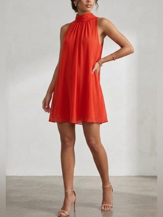 Alice + Olivia Dresses & Skirts - NWT Alice + Olivia Sleek Sleeveless Red High-Neck Dress